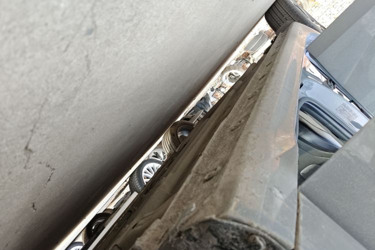 现代 伊兰特 2021款 1.5L CVT LUX尊贵版局部细节9001