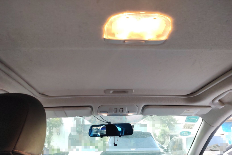 斯巴鲁XV 2014款 2.0i 舒适版中控内饰22