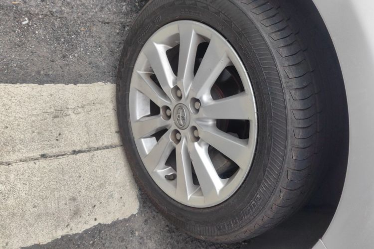 丰田 卡罗拉 2008款 1.8L 自动GL-i天窗特别版车身外观10