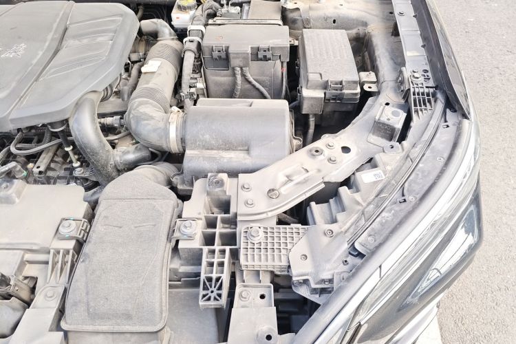 红旗HS5 2023款 2.0T 旗享Pro版局部细节9007