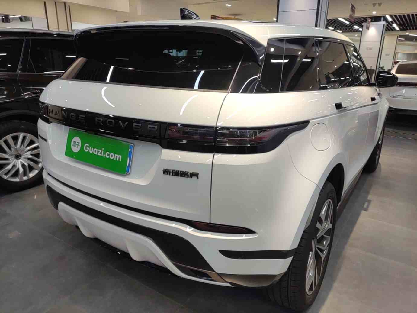 路虎 2026款 揽胜极光 L SE(5)