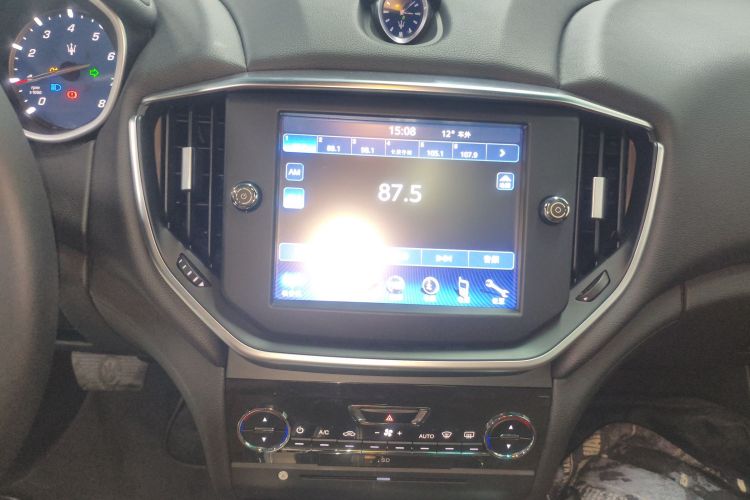 玛莎拉蒂 Ghibli 2014款 3.0T 标准版局部细节16