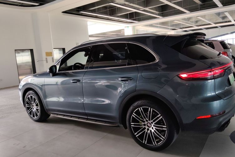 保时捷 Cayenne新能源 2019款 Cayenne E-Hybrid 2.0T车身外观6003