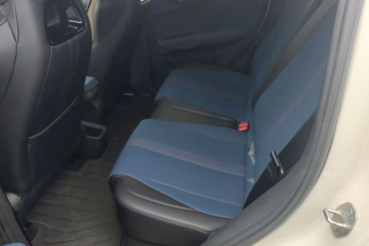 比亚迪 海鸥 2025款 305km 活力版中控内饰21