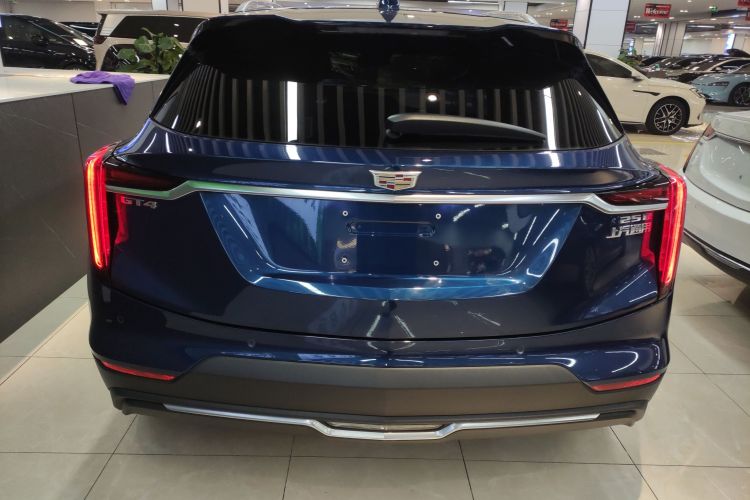 凯迪拉克GT4 2023款 25T 风尚型车身外观6