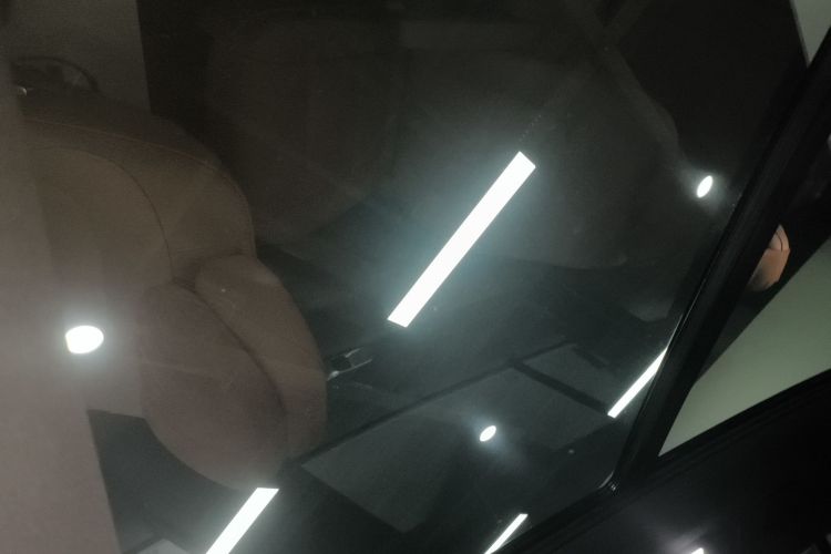 理想汽车 理想ONE 2021款 增程6座版局部细节22