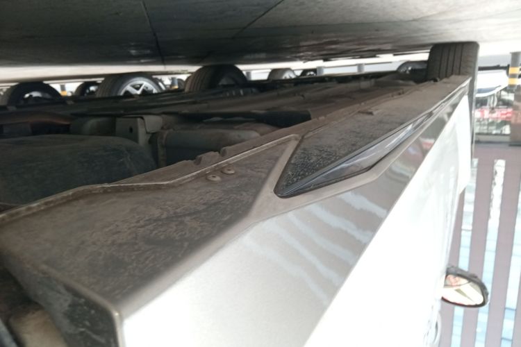 日产 天籁 2022款 2.0T XL 进享版局部细节9002