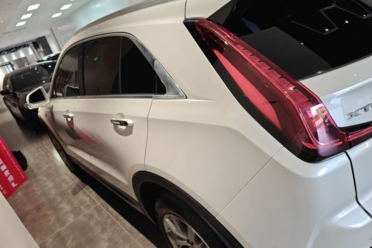 凯迪拉克XT4 2018款 28T 两驱领先型车身外观6003