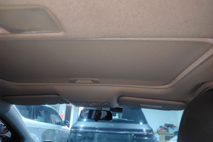 日产 轩逸 2014款 1.6XV CVT尊享版中控内饰22