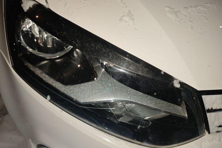 大众 Polo 2014款 1.4L 手动风尚版车身外观8