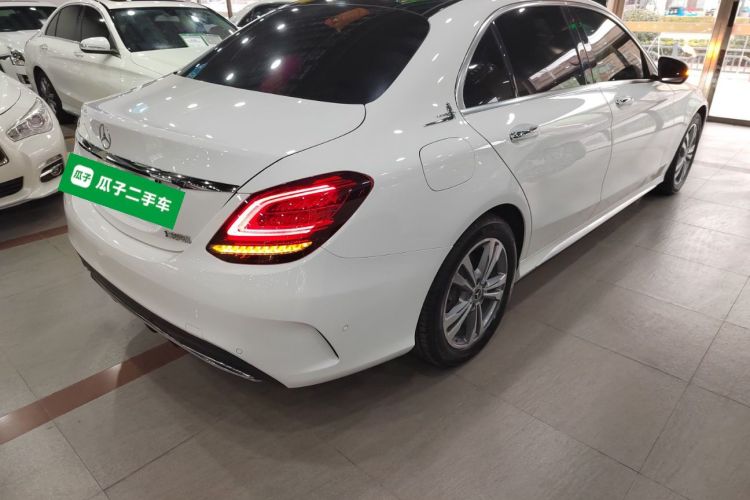 奔驰C级 2021款 C 200 L 时尚型运动版车身外观7