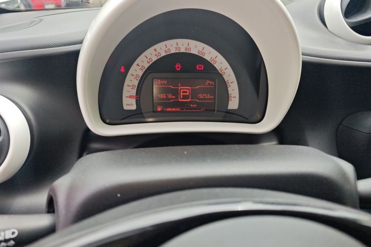 smart forfour 2018款 1.0L 52千瓦灵动版局部细节14