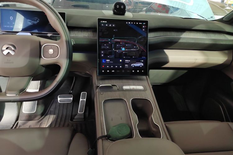 蔚来ES7 2022款 75kWh中控内饰16