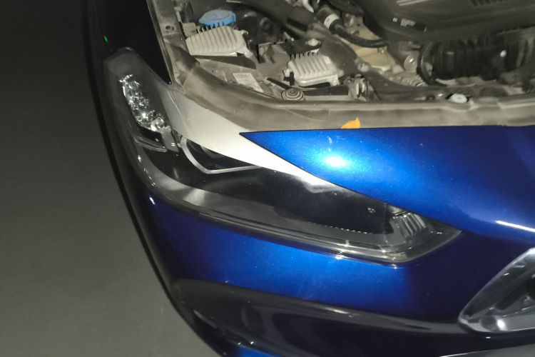 宝马X2 2020款 sDrive20i M越野套装车身外观8