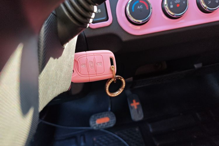 五菱汽车 宏光MINIEV 2021款 马卡龙时尚款 磷酸铁锂中控内饰11