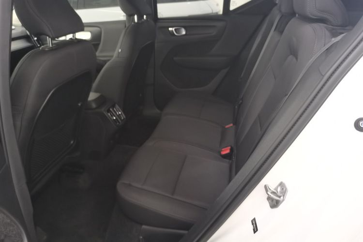 沃尔沃XC40 2021款 T3 智行时尚版中控内饰21