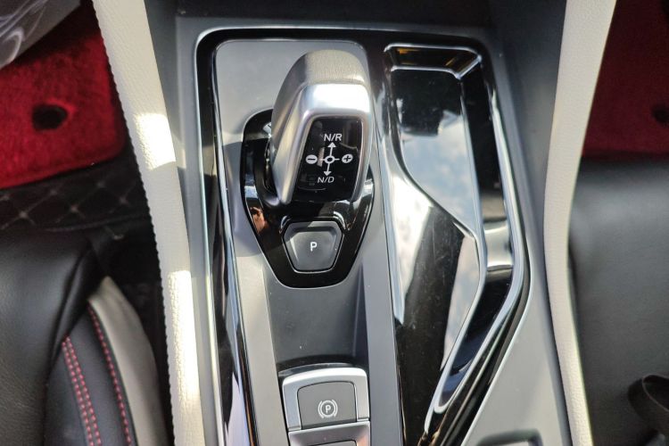 领克02 2021款 1.5TD DCT两驱耀 冠军版局部细节18