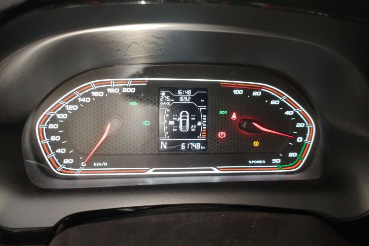 奇瑞新能源 瑞虎3xe 2018款 400 畅享版中控内饰14