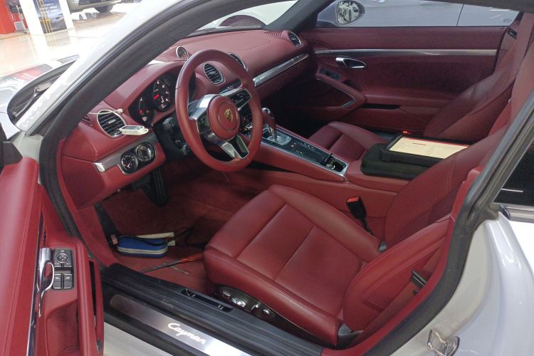 保时捷718 2023款 Cayman Style Edition 2.0T局部细节19