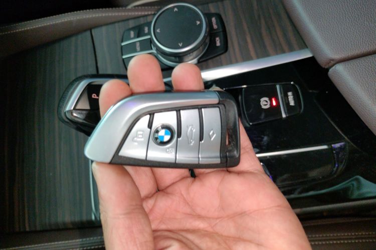 宝马5系 2021款 530Li 领先型 豪华套装中控内饰7001