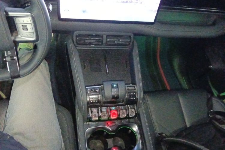 方程豹 豹5 2023款 领航版中控内饰18