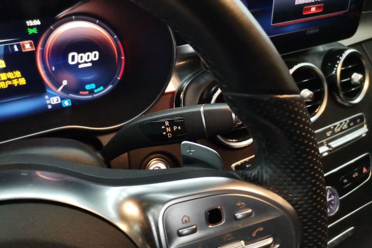 奔驰C级 2021款 C 260 L 运动星耀臻藏版中控内饰18