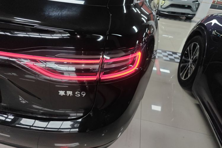 鸿蒙智行 享界S9 2024款 纯电 Ultra 四驱旗舰版车身外观9