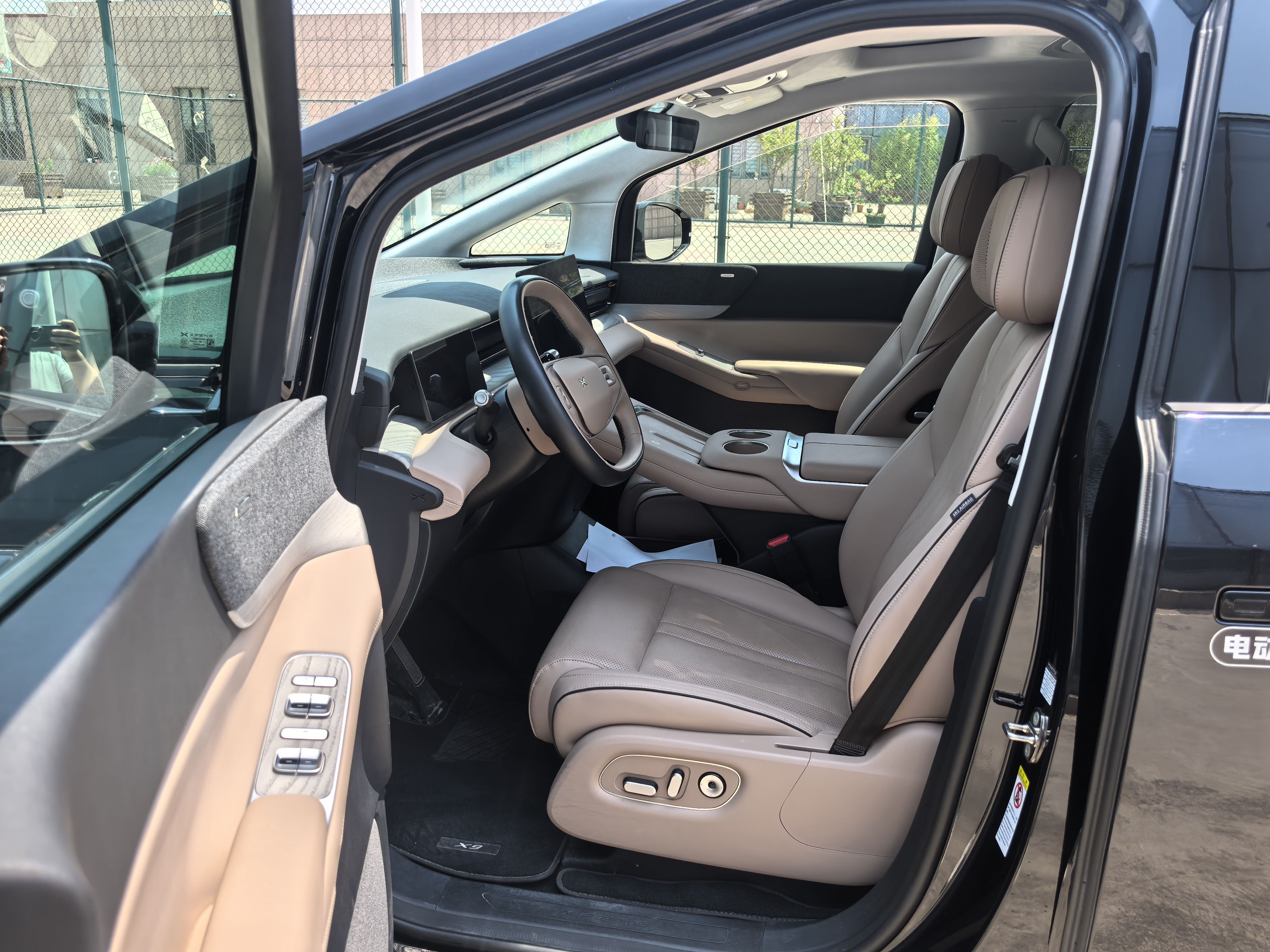 小鹏X9 2024款 702超长续航Max