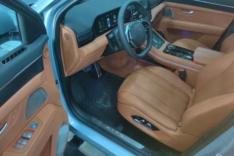 鸿蒙智行 问界M7 2024款 1.5T 智驾四驱Pro版 5座中控内饰20