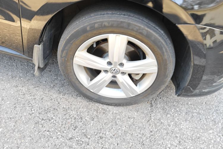 大众 朗逸 2017款 1.6L 自动风尚版车身外观10