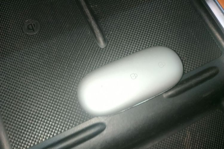 理想汽车 理想L8 2023款 Max中控内饰11