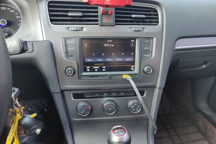 大众 高尔夫 2016款 230TSI 自动舒适型中控内饰16