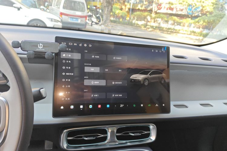 零跑汽车 零跑B01 2025款 650悦享版局部细节16