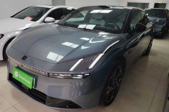 领克Z10 2024款 95kWh 702km四驱智驾Ultra