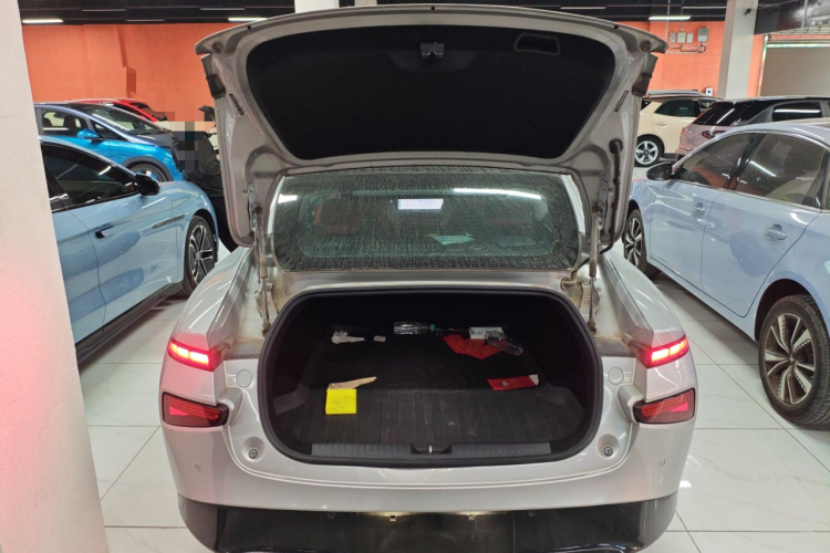 小鹏P7 2020款 586N局部细节23