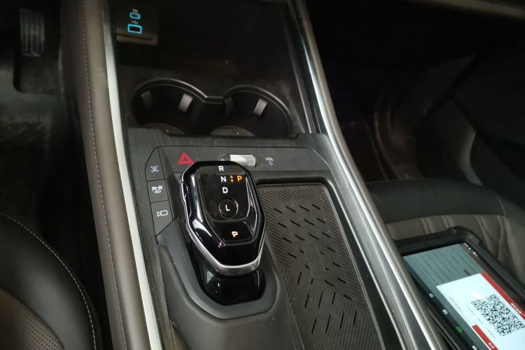 福特 2025款 锐界L 2.0T EcoBoost E混动四驱七座至尊型局部细节18