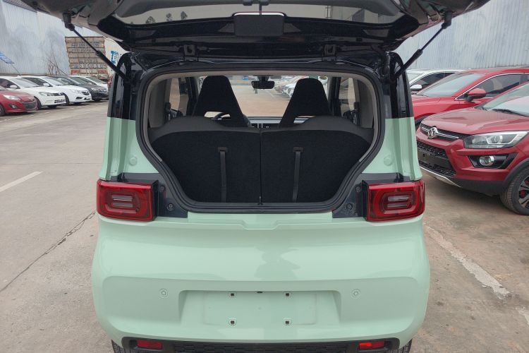 五菱汽车 宏光MINIEV 2022款 轻松款 磷酸铁锂机舱底盘23