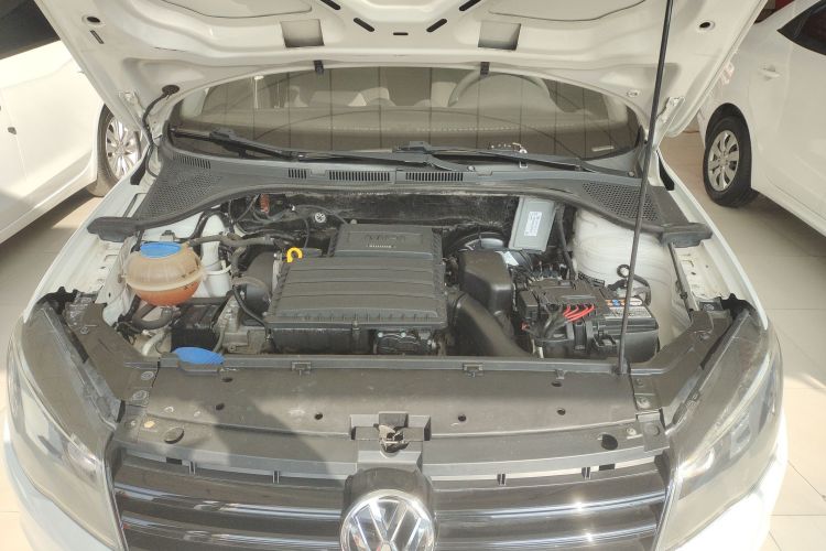 大众 捷达 2015款 质惠版 1.4L 手动时尚型机舱底盘24