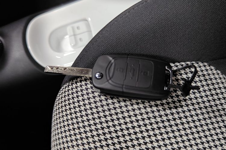 五菱汽车 宏光MINIEV 2024款 第三代 215km 青春版中控内饰7001