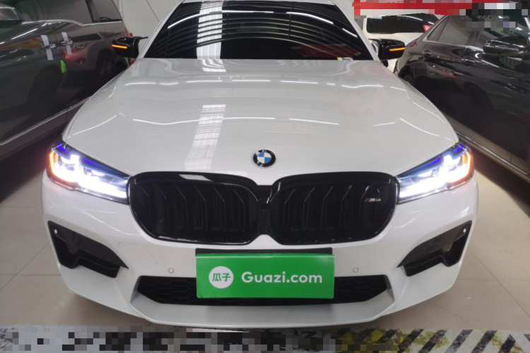 宝马5系 2020款 525Li M运动套装车身外观2