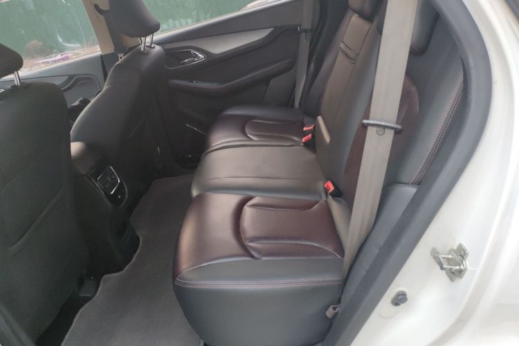 宝骏560 2016款 1.8L iAMT豪华型中控内饰21