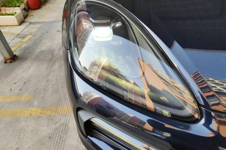 保时捷 2018款 Cayenne 3.0T车身外观8