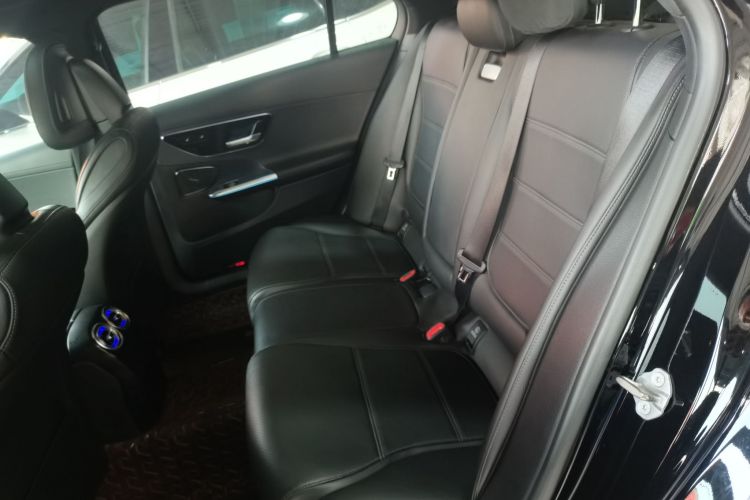 奔驰C级 2022款 C 260 L中控内饰7004