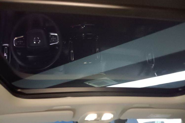 沃尔沃XC40 2023款 B4 四驱智远豪华版局部细节22