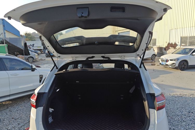 吉利汽车 缤越 2020款 PRO 260T DCT骑士机舱底盘23