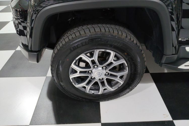 北京BJ40 2020款 2.0T 自动四驱城市猎人版侠客型车身外观6007