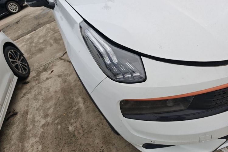 领克01 2017款 2.0T 四驱劲Pro版车身外观6001