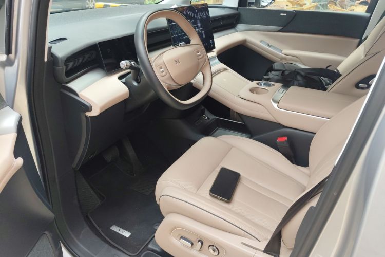 小鹏X9 2024款 702超长续航Max中控内饰7002