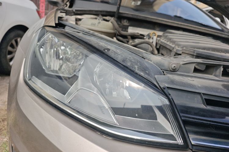 大众 高尔夫 2016款 1.6L 自动舒适型车身外观6006