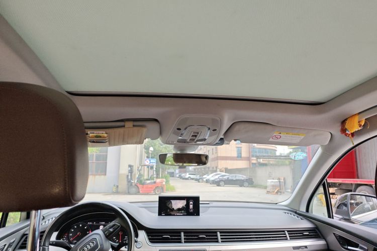 奥迪Q7 2016款 40 TFSI 舒适型局部细节22